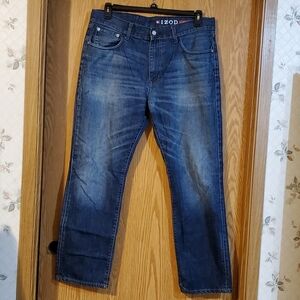 IZOD 34/30 regular fit jeans